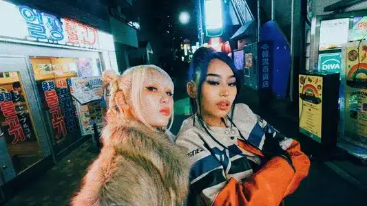 Catch Up Lyrics Translation (in English) - Cyber Rui