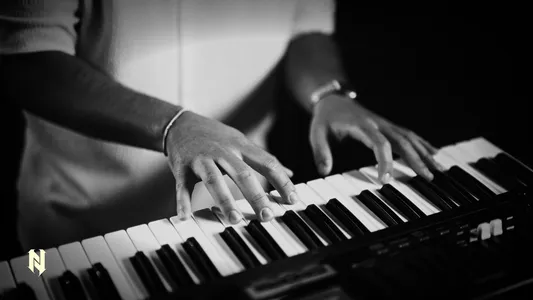 Comenzar De Nuevo Lyrics Meaning – Bohemio | Nicky Jam