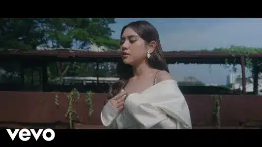 Cukup Lyrics Translation — Merangkai | Ziva Magnolya