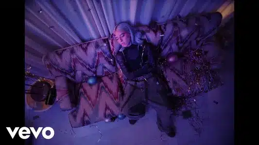 Curita Lyrics English Translation - Att. | Young Miko