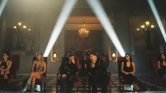 Después De La 1 Lyrics (English Meaning) | Cris Mj | Floyymenor