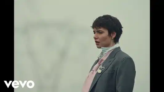 Disincanto Lyrics [English Translation] | Madame