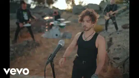 El Roce De Tu Piel Lyrics Meaning - Ni Ruido | Polo Nandez