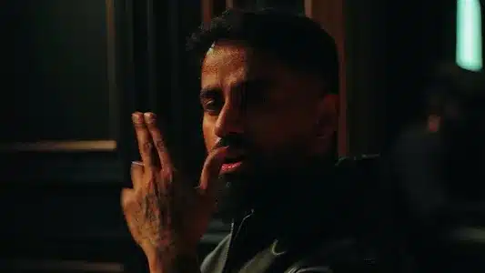 Gold Lyrics With English Translation | Jerry