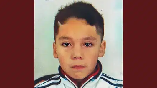 Hotel Lyrics English Translation — Jeremias | Jere Klein | Tobal Mj