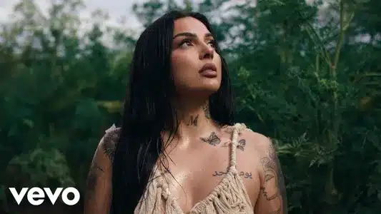 Imàn Lyrics {English Translation} | Mariana Bfly