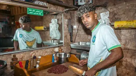 Kebda Lyrics English Meaning - أفضل أغانى 2024 | Afroto