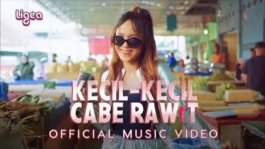 Kecil-Kecil Cabe Rawit Lyrics English (with Translation) — Ligea