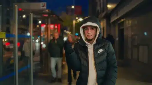 La Siesta Española Lyrics [English Translation]: El Jincho