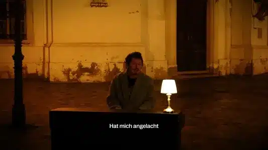 Liebeslied Lyrics [English Translation] | Julian Le Play