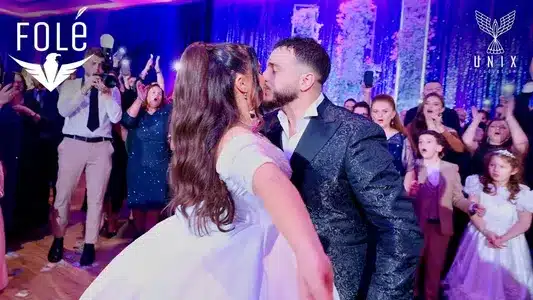 Lumi Une Lyrics With English Translation - Irkenc Hyka