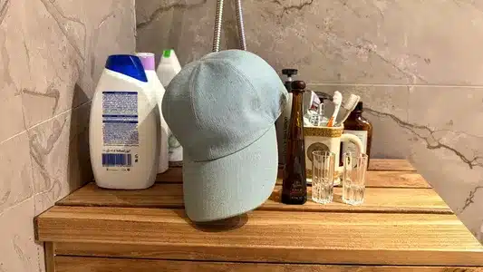 לורו פיאנה Lyrics {English Translation} | Roei Adam