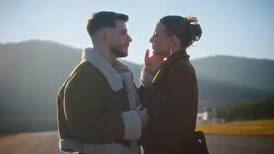 M'Envoler Lyrics Translation – Moi C'Est Jeck (Réédition) | Carla | Jeck