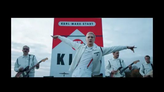 Marlboro Mann Lyrics Translation – Sterben In Karl-Marx-Stadt | Kraftklub