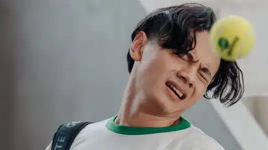 Mau Tak Mau Lyrics (with English Meaning): Tsaqib