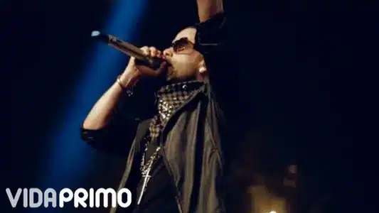 Mayor Que Yo Lyrics English Translation — Sinfónico (En Vivo) | Yandel