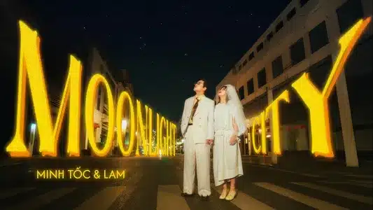 Moonlight City Lyrics With English Translation – Lam | Minh Tốc