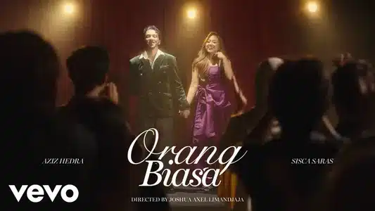 Orang Biasa Lyrics With English Meaning - Aziz Hedra | Sisca Saras