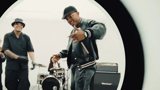 Otra Noche Lyrics Translation – La Pantera Negra | Myke Towers