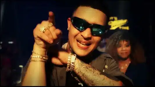 Pa Bailar Lyrics (with English Meaning): Jey One