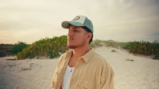 Playa Ñaotevia Lyrics English Translation - (((Rexx))) | Legallyrxx