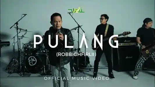 Pulang (Robbighfirlii) Lyrics With English Translation | Wali
