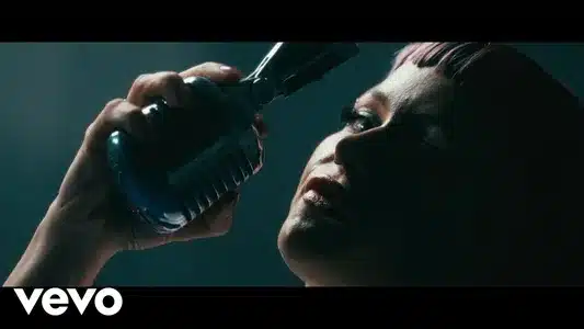 Rambazamba Lyrics Translation (in English) - Iso 3000 | Kaacee