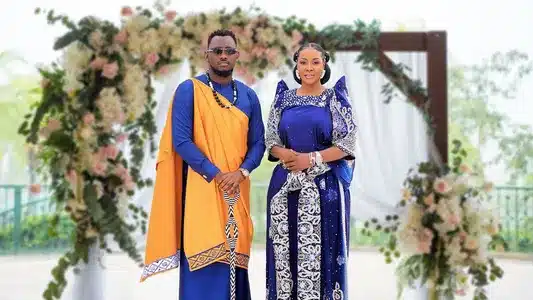 Ray Lyrics Meaning — 0:00 | Yoyo