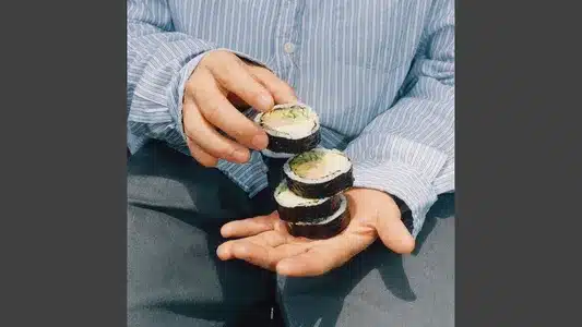 Romeo N Juliet Lyrics English Translation — Gimbap | George