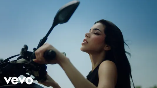 Ruleta Rusa Lyrics Meaning - K De Karma | Kenia Os