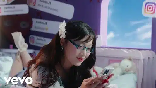 Seenderella Lyrics With English Translation - Chi Xê