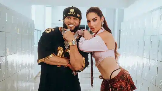 Sí, Es Así Lyrics {English Translation} | El Alfa | Kim Loaiza