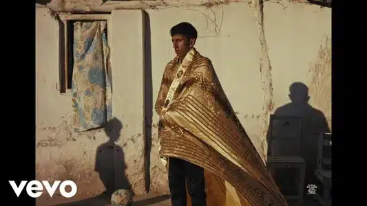 Solifican12 Lyrics Translation | La Vida Era Más Corta | Milo J