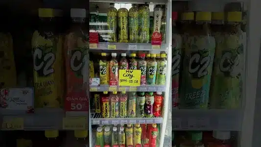 Sos Lyrics [English Translation] - Nghi