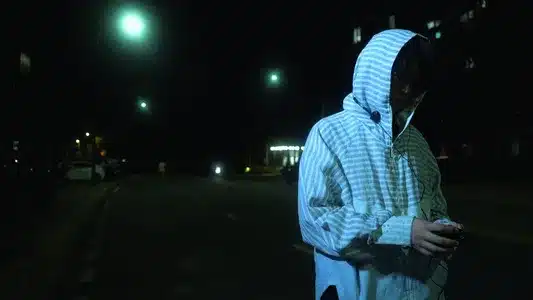 Súng Lyrics {English Translation} – Myhoa