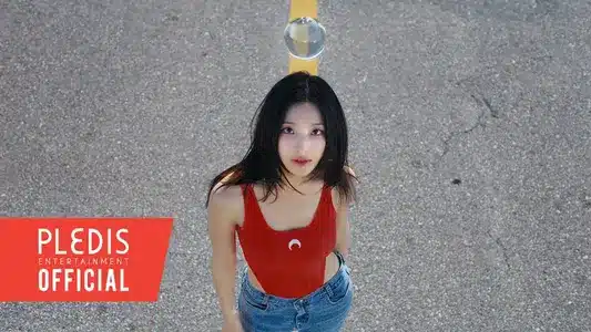 Supersonic Lyrics (English Meaning) | Fromis_9