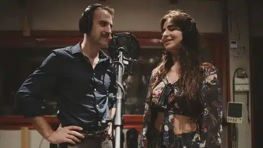 Szeretsz-E Még Lyrics [English Meaning] — Magyar Banda