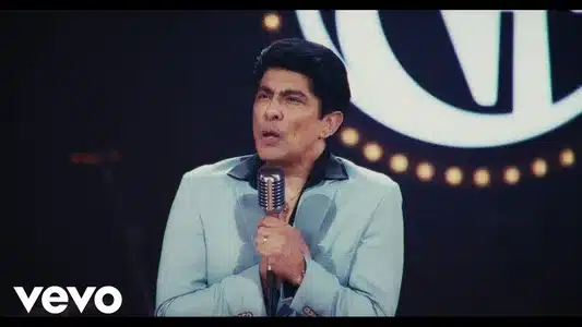 Te Juro Que Te Amo Lyrics {English Meaning} — Víctor García