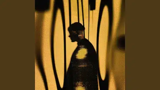 Тону Lyrics [English Translation]: Hollyflame