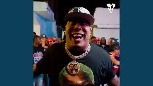 Vivo Por Palomo Lyrics With English Translation | Bulin 47 | Papaa Tyga