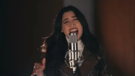 Yaadein Lyrics English (with Translation) — Subhi