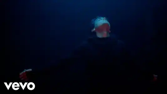 Amor De Cine Lyrics Translation | Aurora | Humbe