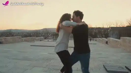 春 Lyrics (with English Meaning) – 陈文非