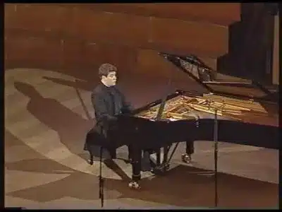 Друзья (Friends) Lyrics Translation (in English) — Миша Селькин (Misha Selkin) | Полина Пи (Polina P)