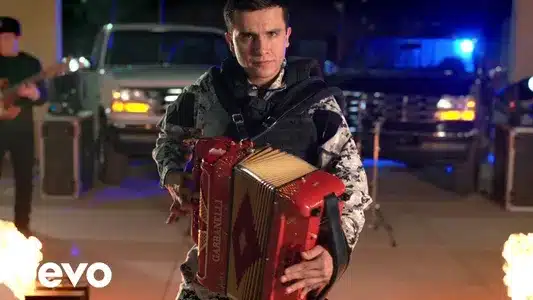 El Agarre De Jesús Lyrics English (Translation): Mayito Arellanes