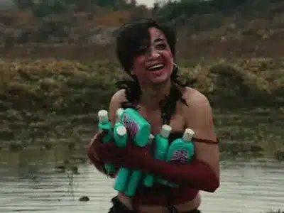 Gội Đầu Lyrics {English Translation} – Hà Lê | Thắng