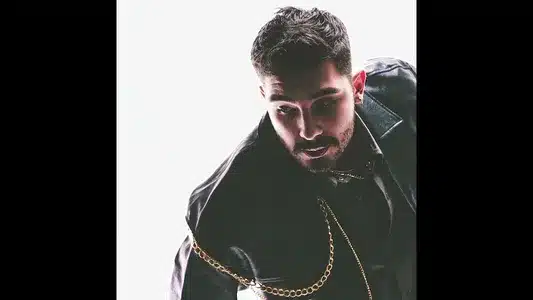 Güneş Lyrics [English Translation]: Berkay Altunyay