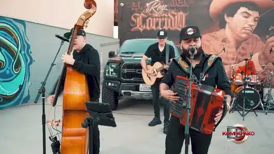 Hublot Lyrics Translated to English - Los Farmerz | Los Nuevos Escoltas