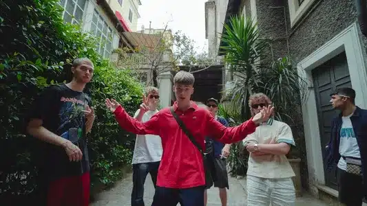 Italia Lyrics English Translation - Undergrunn | Undergrunn