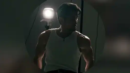 Нақ-Нақ Lyrics Translation (in English) - Maksat Rahmet